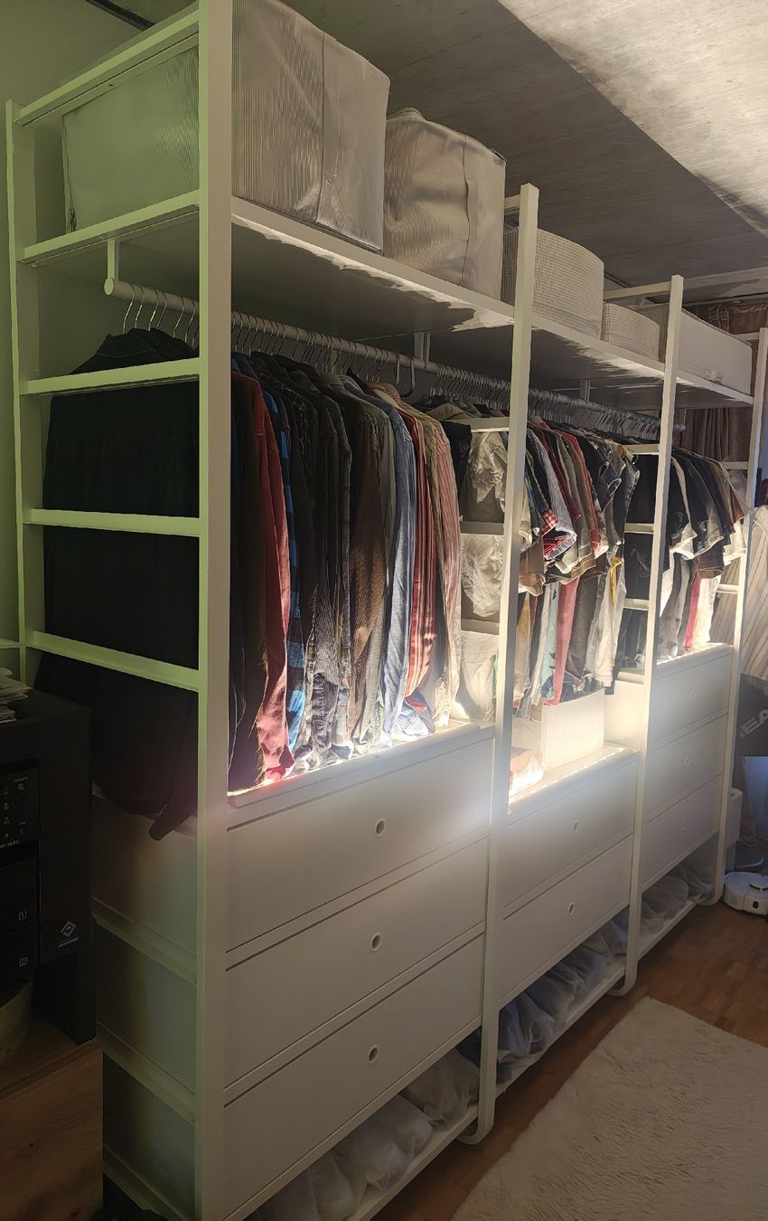 Ikea Armadi: IKEA Kleiderschrank offen – Usato da Regensdorf venduto da MBerri 2