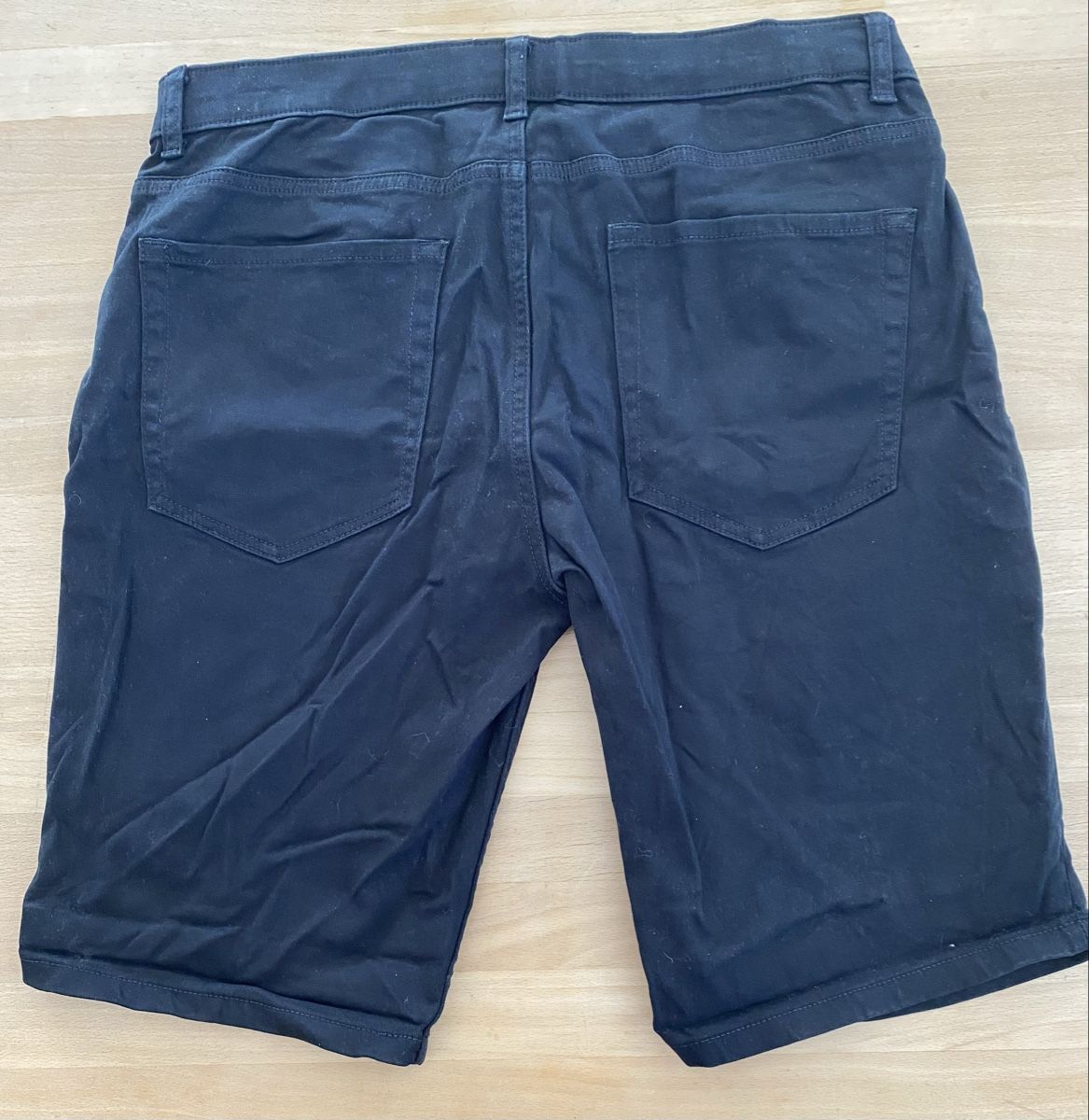 Next Hosen: Next shorts / black / size 36 – Gebraucht aus St-Légier-Chiésaz von dav_5ryz 1