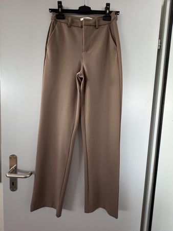 Only Tailoring Hose, hellbraun, Gr. S/32, neuwertig!