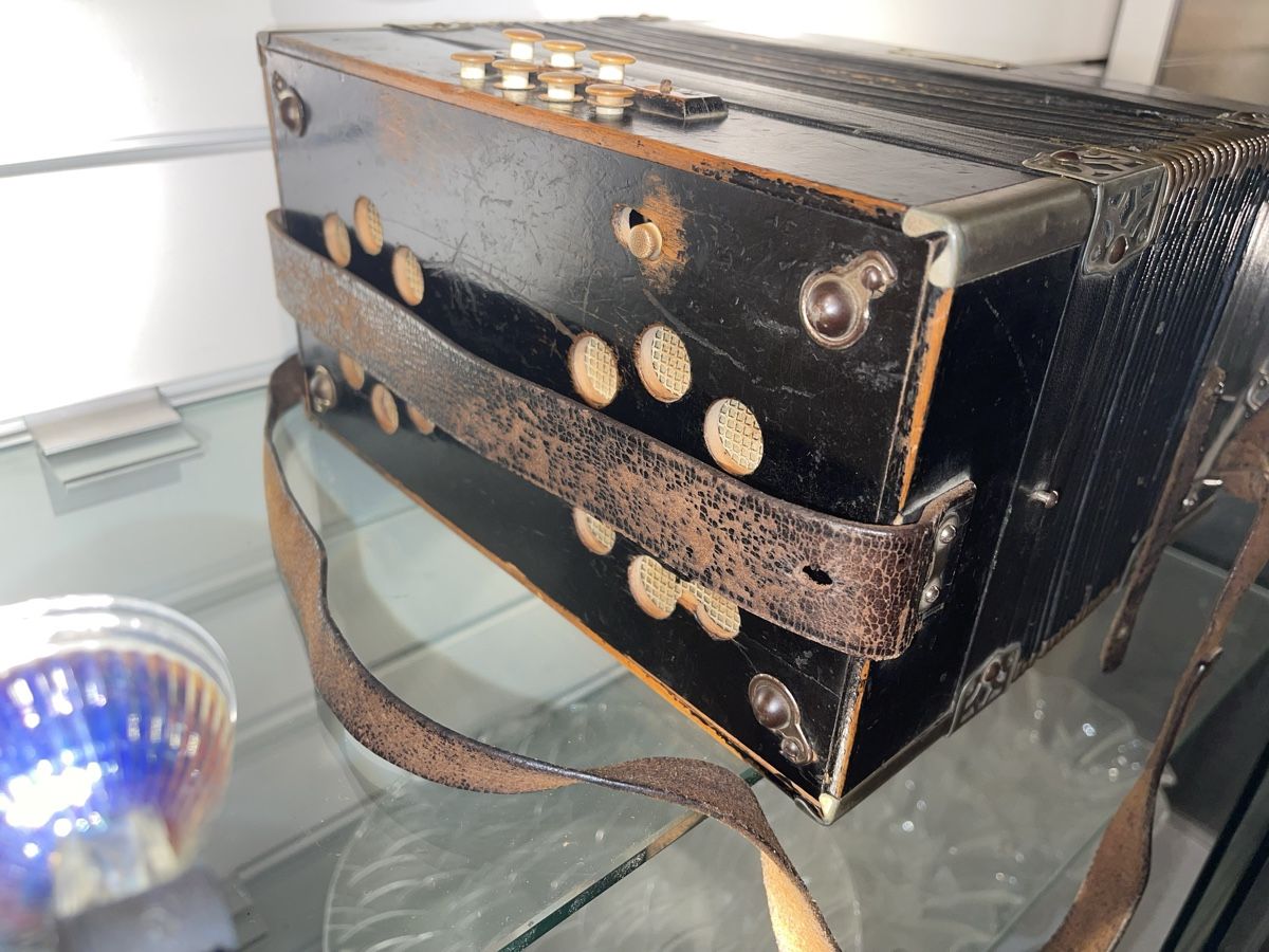 Hohner Musikinstrumente: Handorgel Antik Marke M. HOHNER Made in Germany – Gebraucht aus Siebnen von speedy63 5