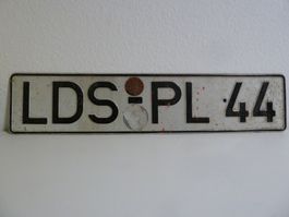 Nummernschild / Auto / Kfz-Kennzeichen Deutschland LDS-PL 44