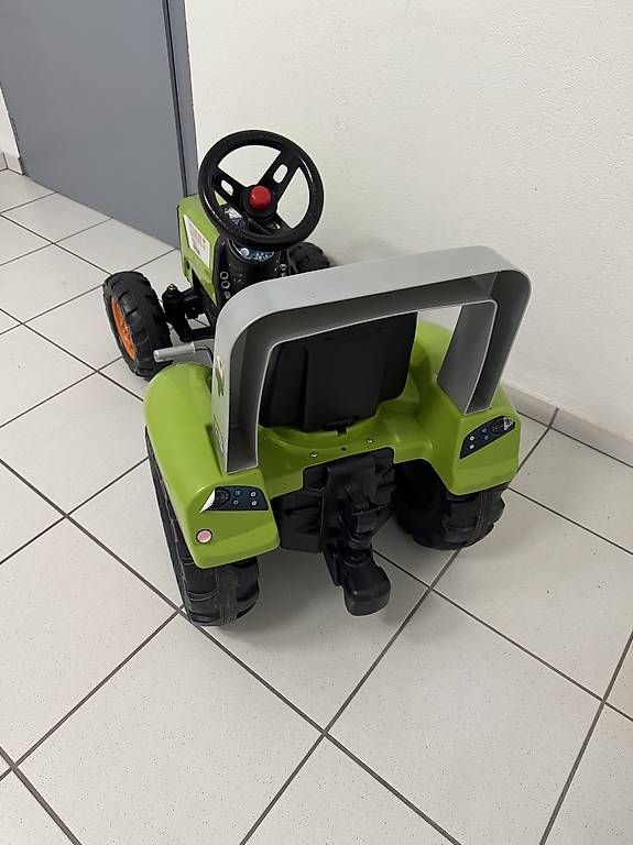 Fahrzeuge für Kinder: Kindertraktor – Gebraucht aus Meikirch von RomanoTschirren 2