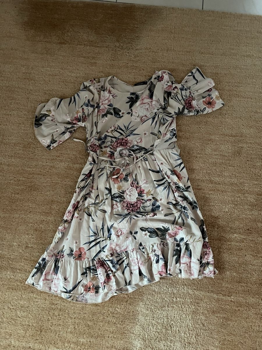 Kleider: Kleid – Gebraucht aus Rheineck von Princessaitaliana