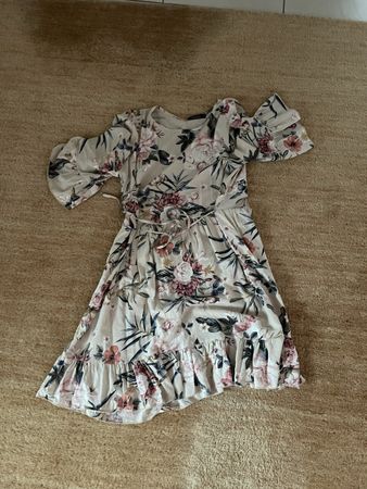 Kleid