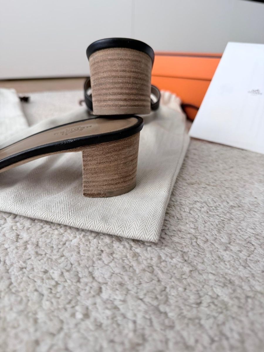 Hermès Scarpe da donna: Hermès Sandales Oasis noir 41 – Usato da Genève venduto da Dan83 4