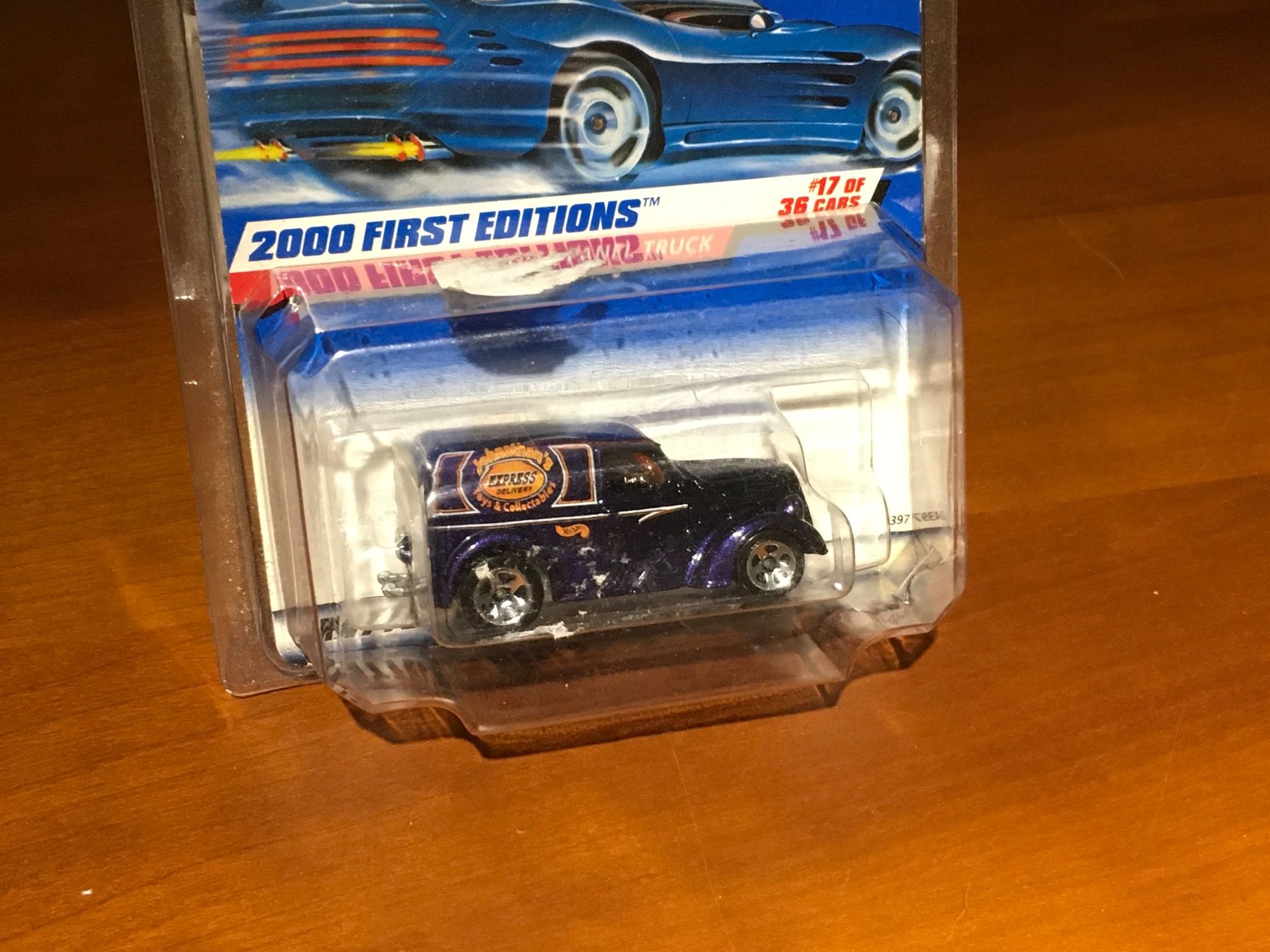 Hot Wheels Modellini d'auto: Anglia Panel Truck 1/43 Hot Wheels First Ed. 2000 – Nuovo (secondo la descrizione) da Wohlen AG venduto da PrivatSammlung 2