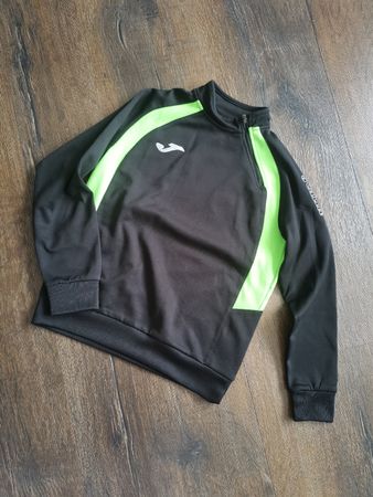 Sport Bekleidung gr. 140/152