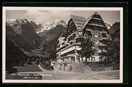 Braunwald, Hotel Alpenblick mit Wegkreuz