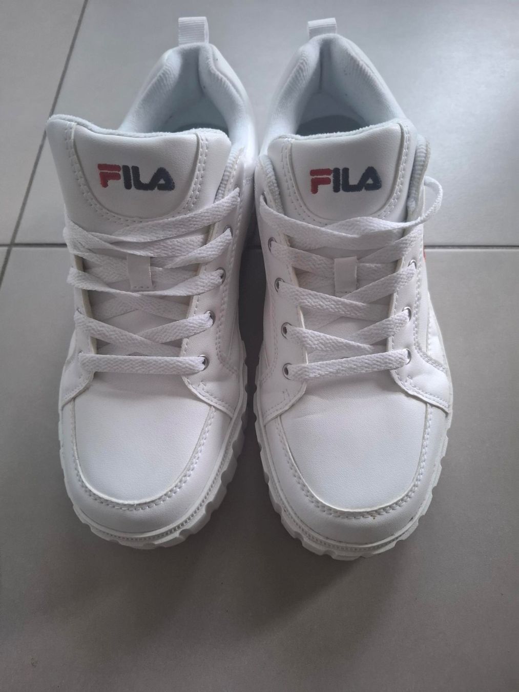 Fila Chaussures femmes: Baskets FILA – D'occasion à Porrentruy par Piquetix 2