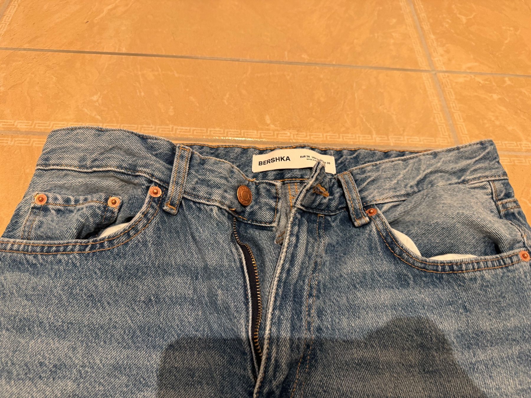 Jeans: Bershka neue coole Jeans, 38 – Neu (gemäss Beschreibung) aus Klingnau von Markus14 1