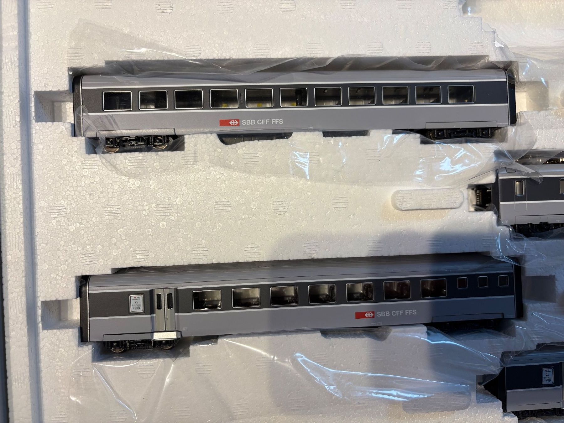 Märklin Modellini di ferrovie: Maerklin 37546 TEE Gris souris 6 éléments – Nuovo e nell'imballaggio originale da Corcelles Payerne venduto da Pierre66 5