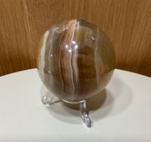 Wunderschöner Aragonit Kugel mit Ständer aus Madagaskar