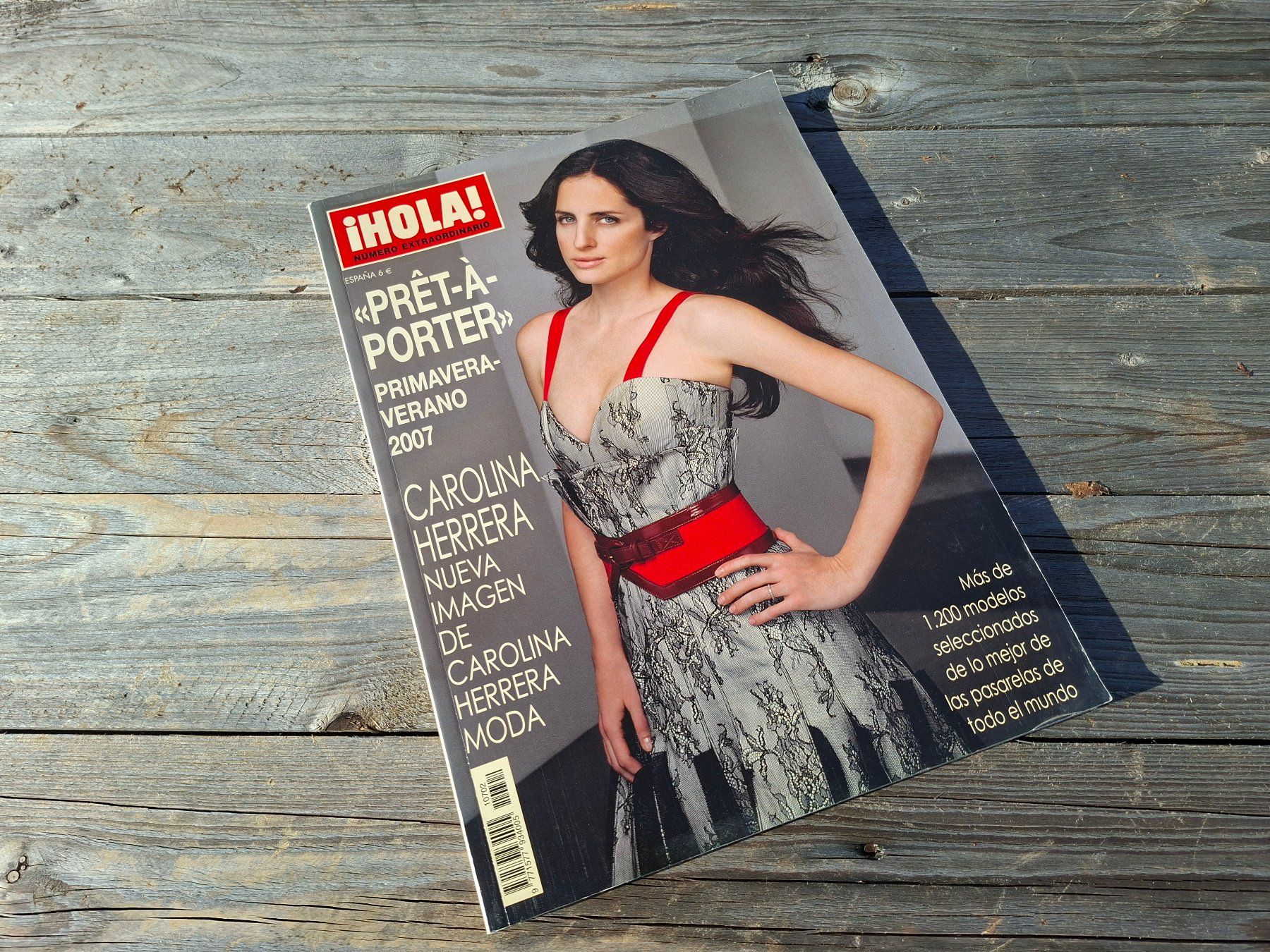 Zeitschriften & Magazine: Hola Modehefte – Gebraucht aus Niederrohrdorf von haueterdestillate 7