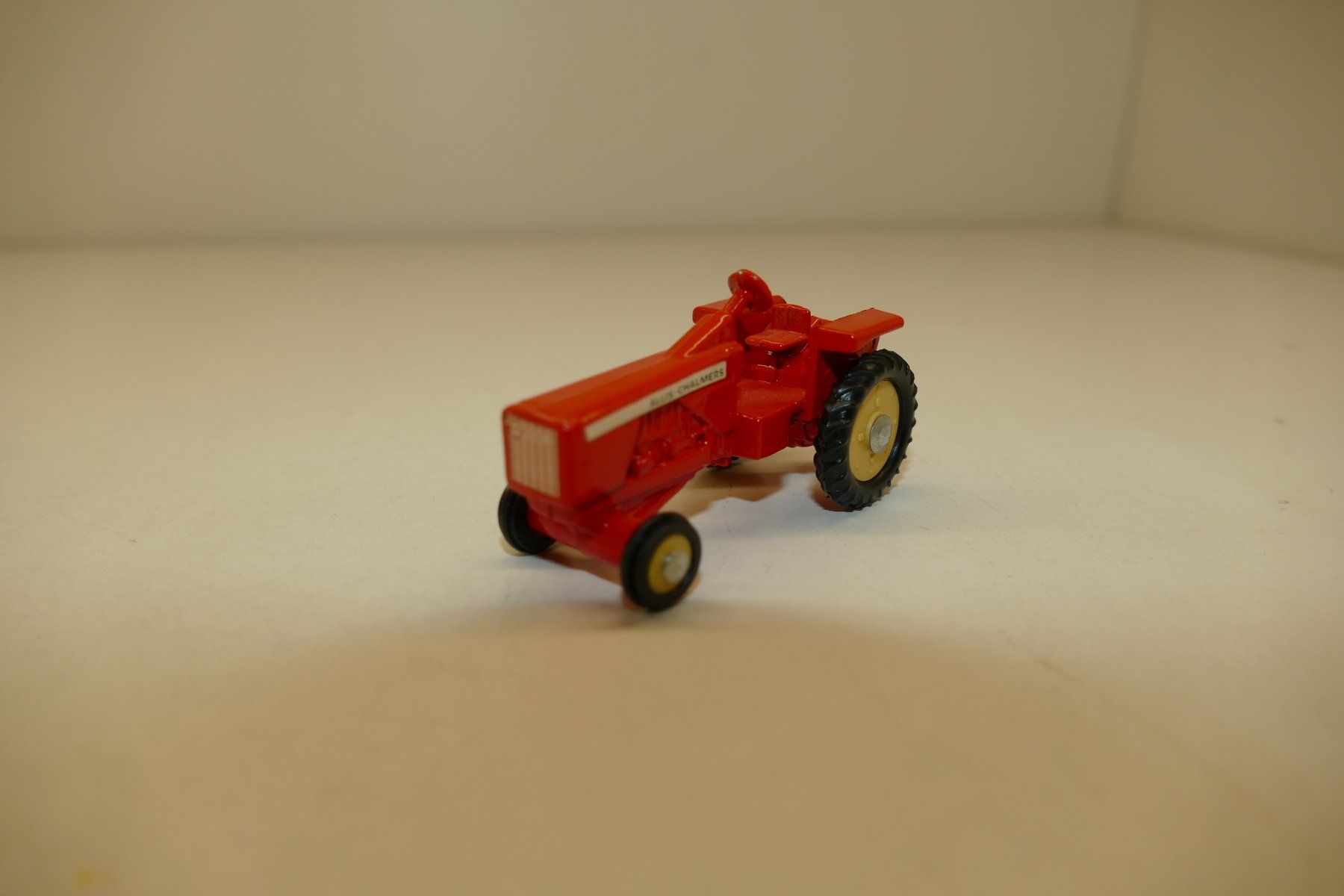 Kit di modellismo & Modellini statici: Metallmodel: Traktor Allis-Chalmers 170 – Nuovo (secondo la descrizione) da Niederhasli venduto da rail-duerst