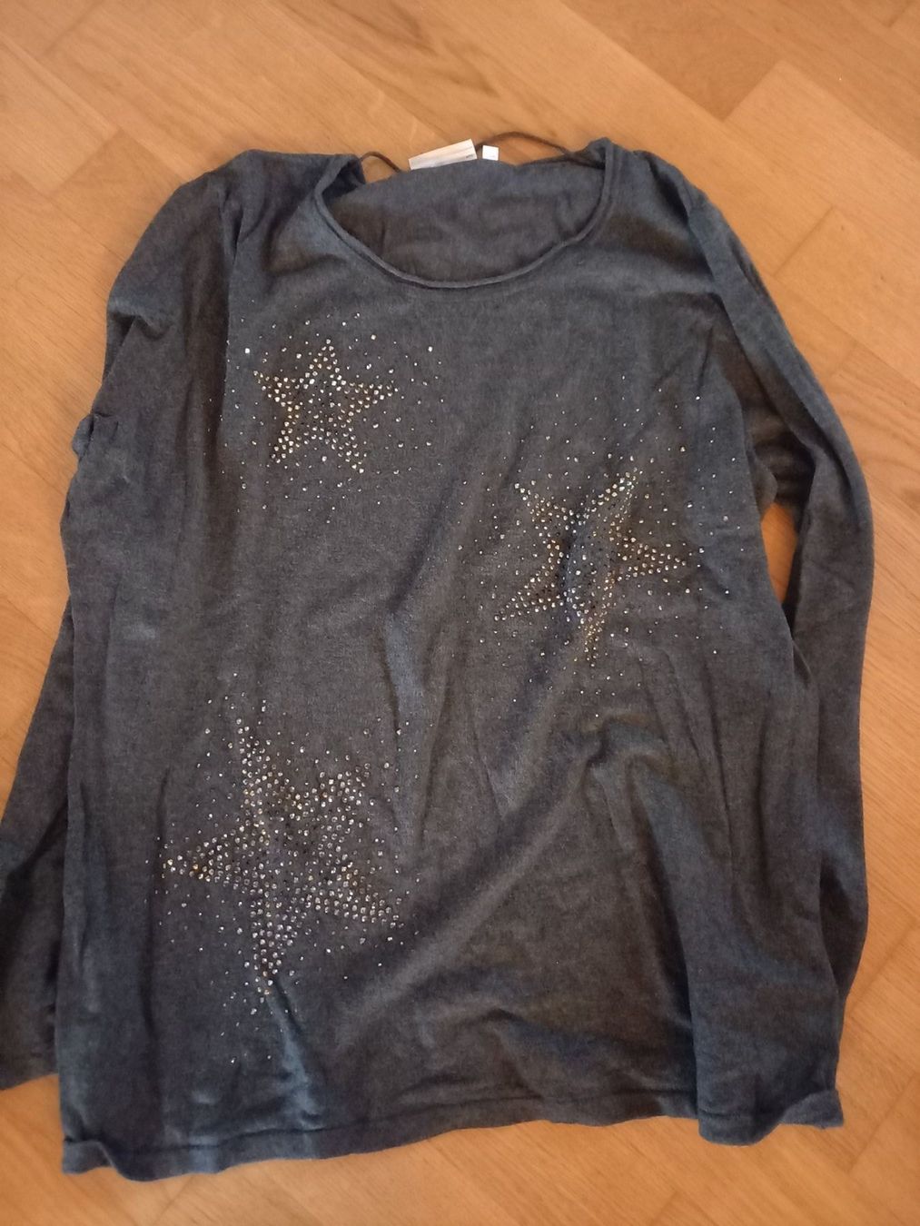 Pullover & Sweatshirts: 3 Pullover Gr. 38 m.Strasssteinen – Gebraucht aus Horgen von mibi75 2