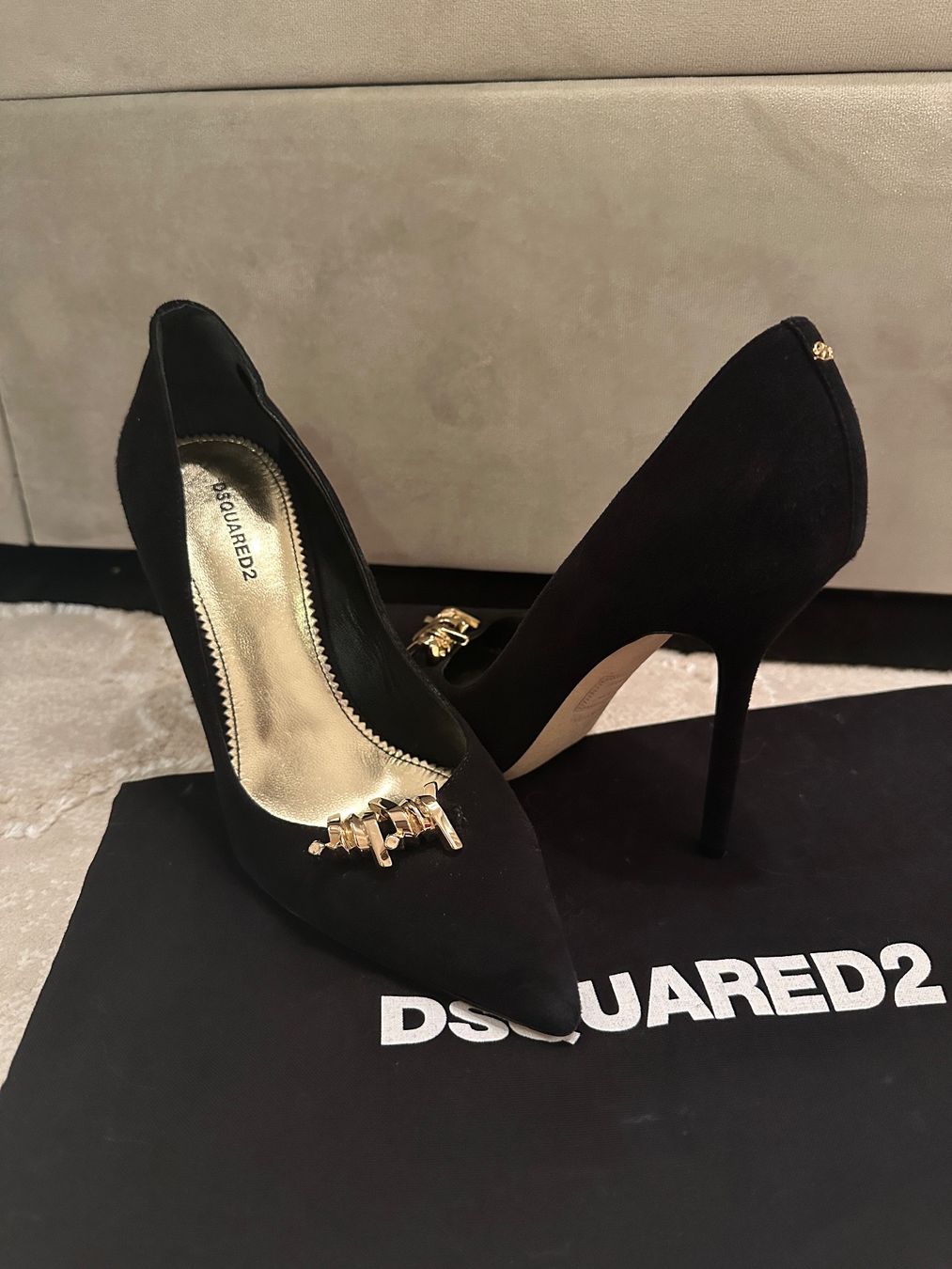 Dsquared2 Damenschuhe: Dsquared2 Schuhe – Neu (gemäss Beschreibung) aus Zug von katarinajj 1