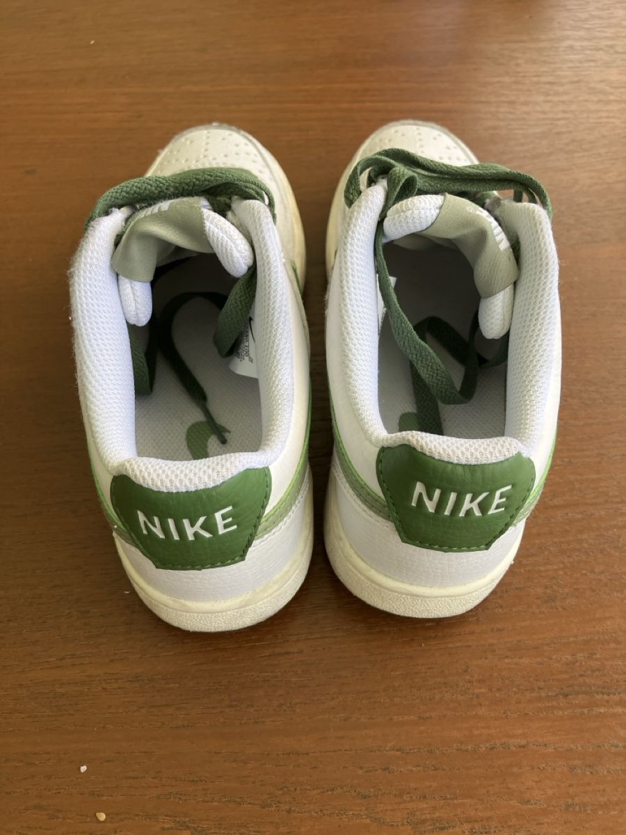 Nike Scarpe per ragazzi: Nike Turnschuhe 35.5 – Usato da Forch venduto da Adi8881 3