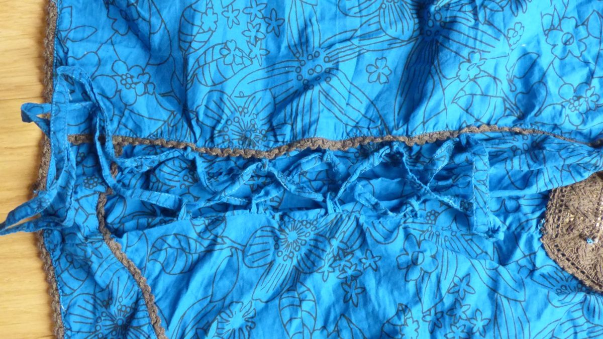 Camicette: Bluse von Coline, Grösse L, Blau/Braun – Usato da Pfeffingen venduto da sasi25 2