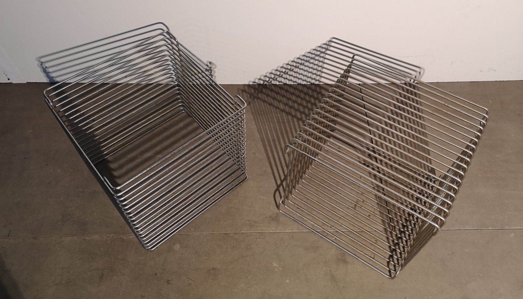 Scaffali: Panton Wire Cube, Regal/Beistelltisch/Hocker - Original – Usato da Solothurn venduto da Sis_email 1