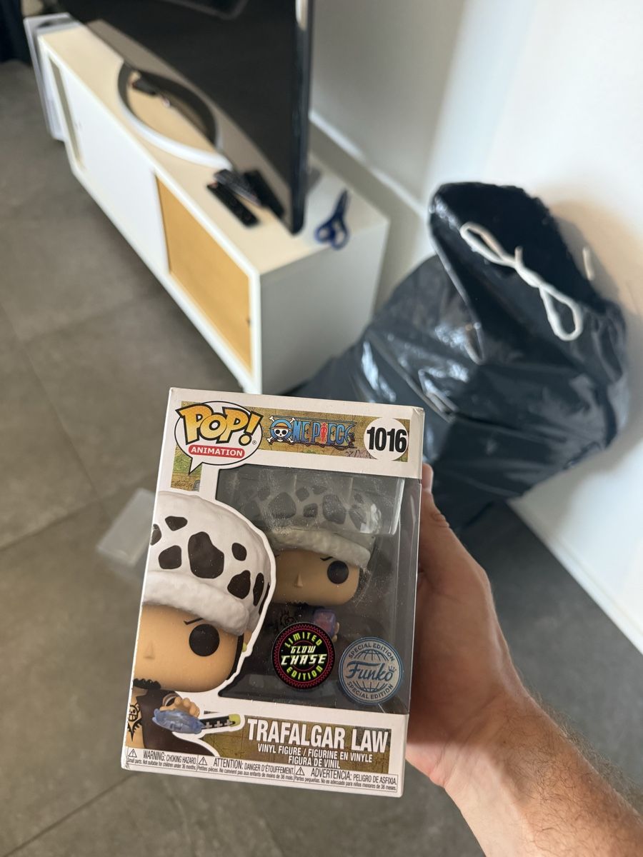 Giocattoli: Funko Pop trafalgar law Chase – Usato da Bussigny venduto da Marco_Tess