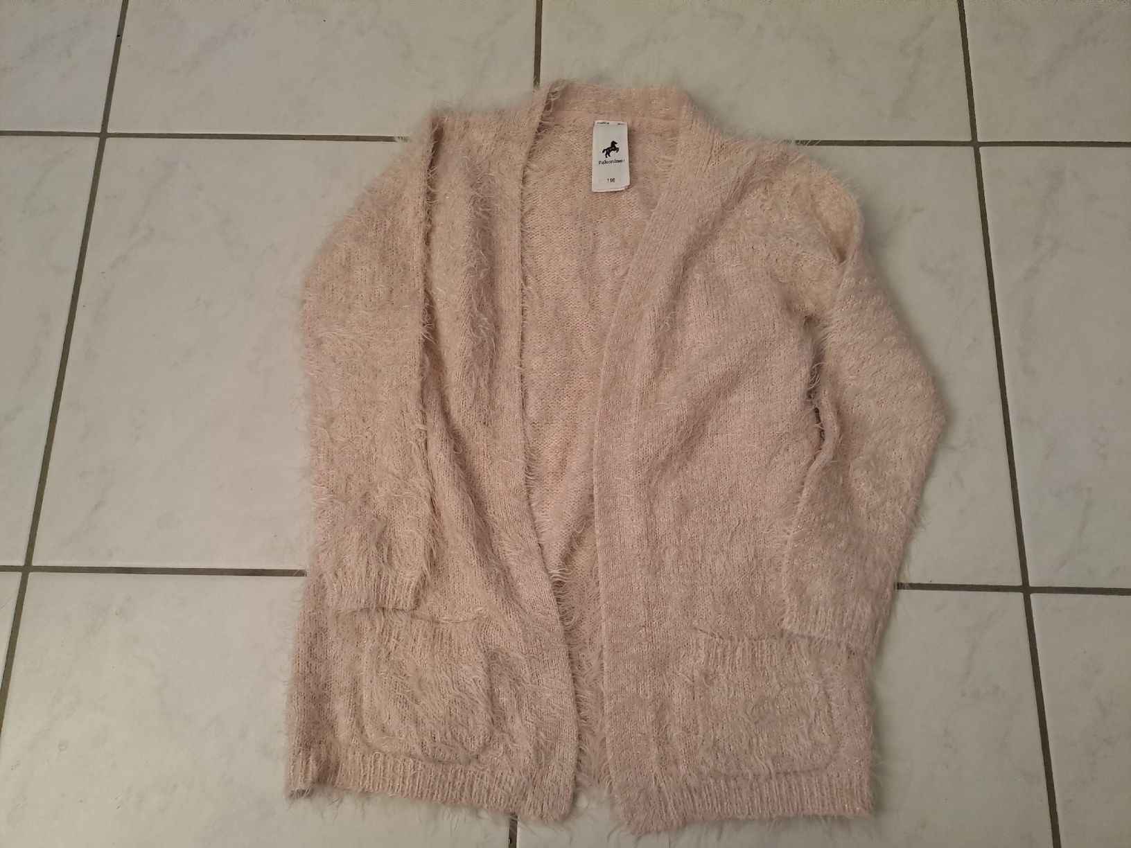 Lotti & Set di vestiti: Mädchen Kleiderpaket Gr. 116 – Usato da Untersiggenthal venduto da Zehni8 2