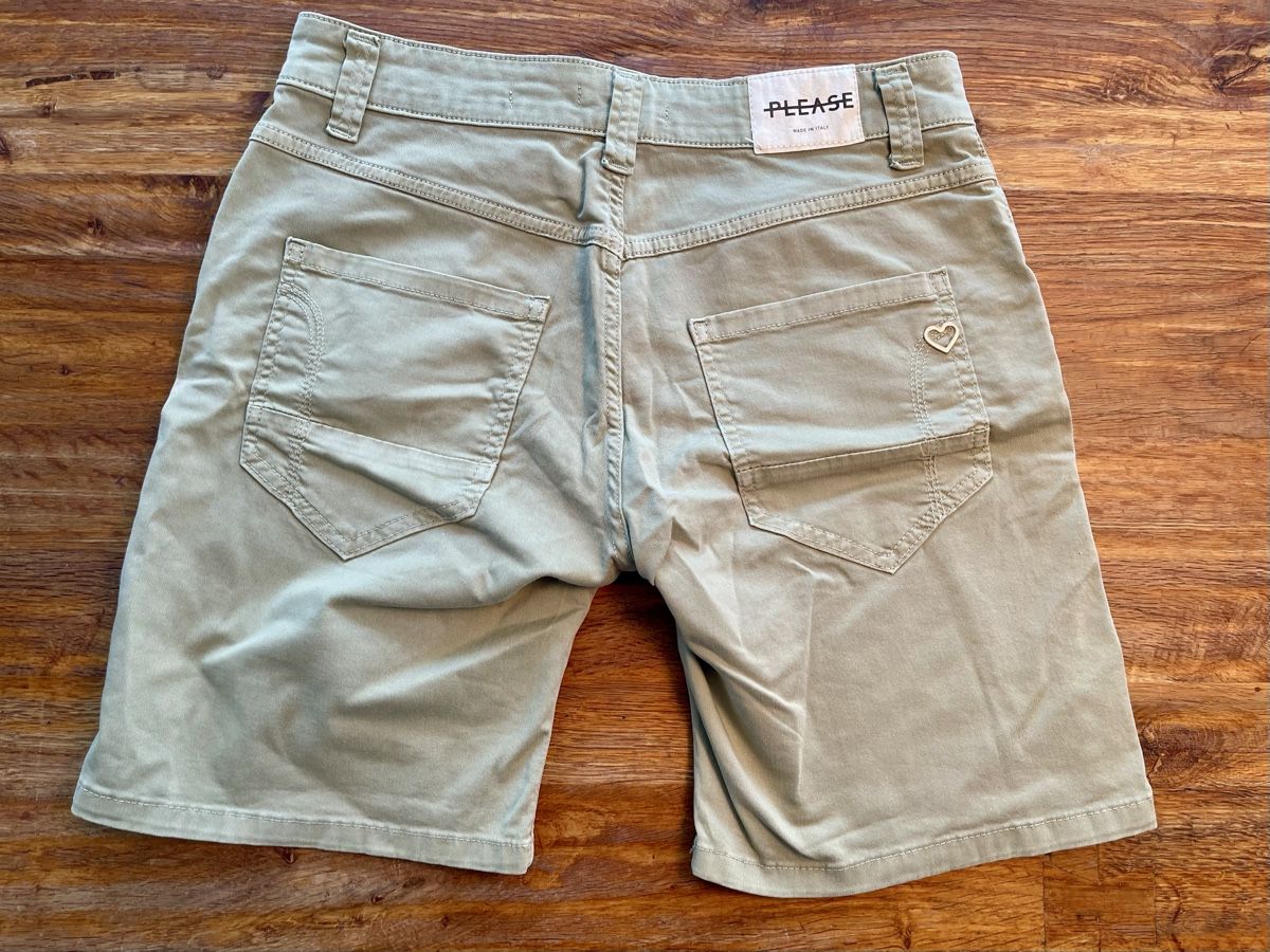 Please Jeans Hosen: schöne Please Shorts Gr. S – Gebraucht aus Buchrain von Sunny026 3