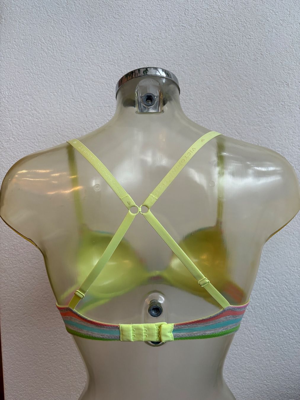Victoria's Secret Altra biancheria intima: Victorias Secret TShirt-BH Set – Usato da Dietikon venduto da dragony89 2