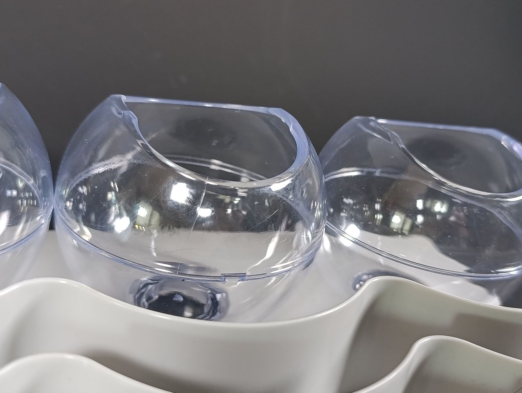 Servierplatten: TRIXE Plateau d'activité pour chat – Gebraucht aus Thielle von Plusvalue_Neuchatel 4