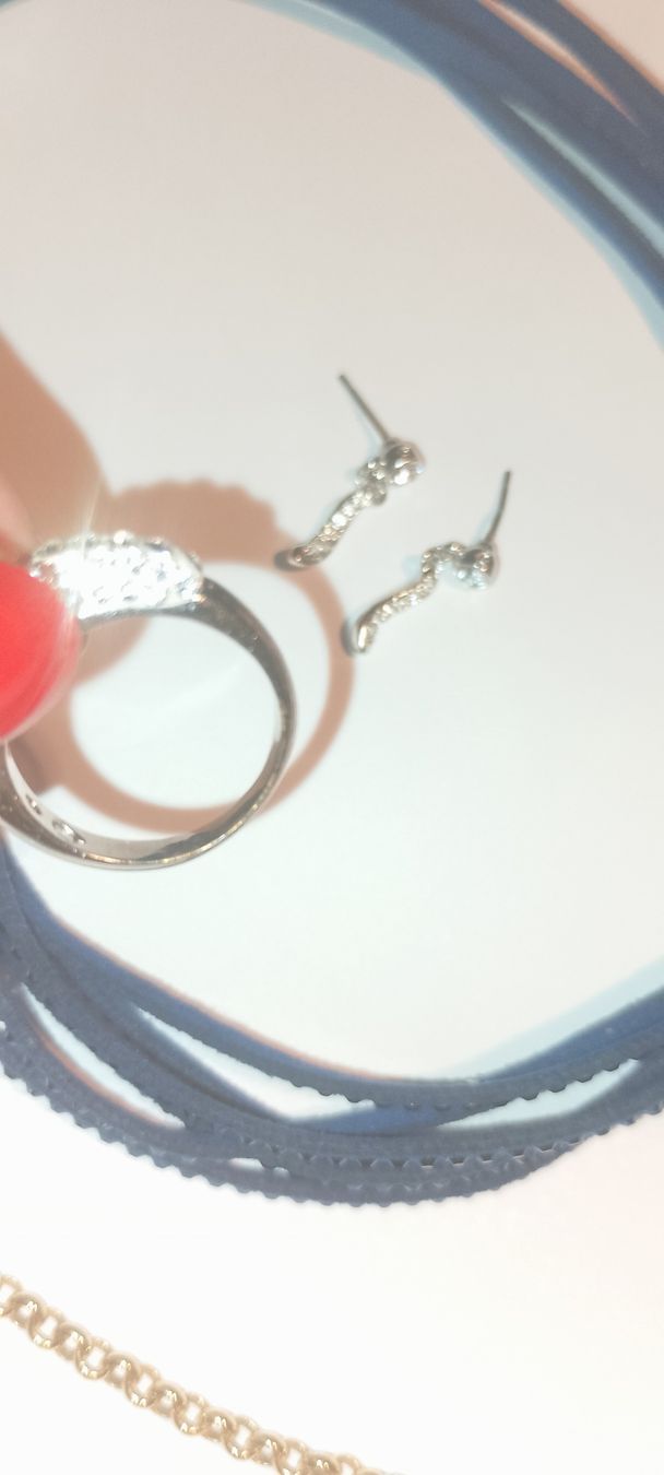 Swarovski Sonstiger Schmuck: set Swarovski, Brooks Bentley  – Gebraucht aus Therwil von col_m6rx 4
