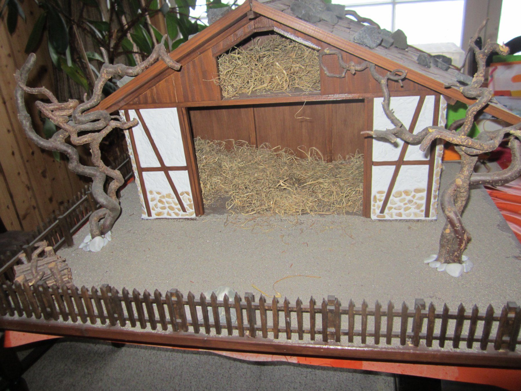 Tutte le decorazioni: grosse Weihnachtskrippe Stall – Usato da Nesslau venduto da Jakobi01