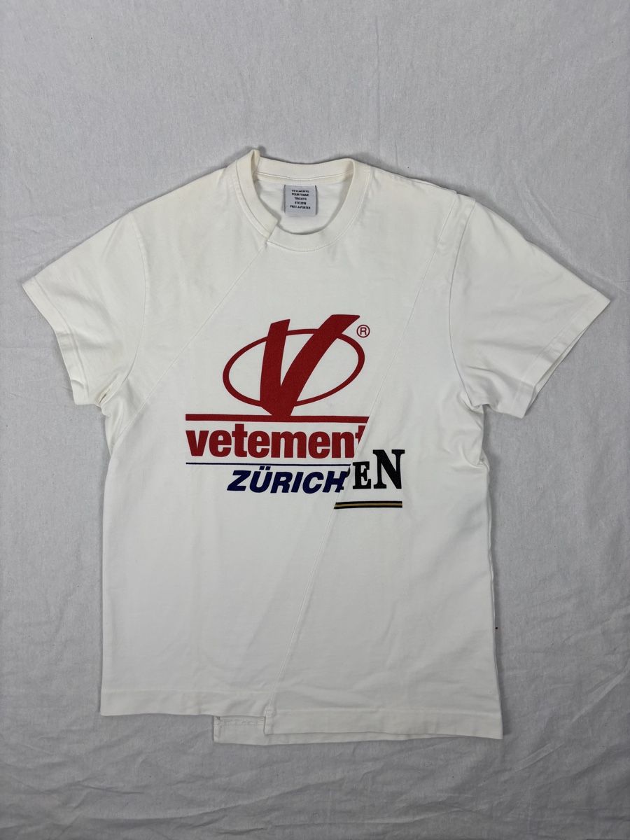 T-shirt: VETEMENTS T-Shirt – Nuovo (secondo la descrizione) da Heimiswil venduto da Mad2mad