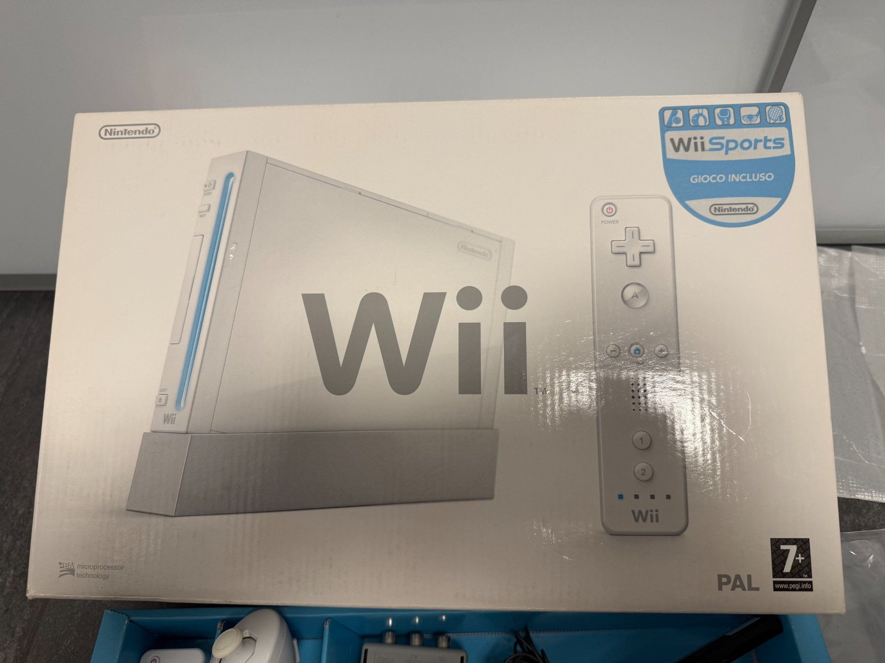 Nintendo Console: Nintendo Wii - Console Complète – Usato da Pont-de-la-Morge venduto da Darfal