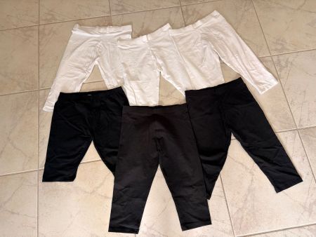 kurze Leggings 6er Pack Weiss/Schwarz Grösse 158/164 - neuw.