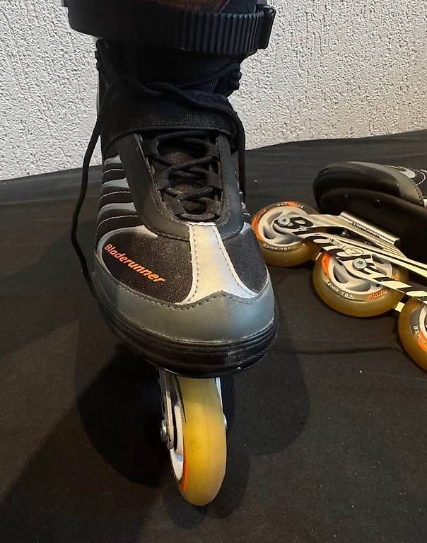 Inline-Skating & Rollschuhe: Rollerblades Gr. 40.5 – Gebraucht aus rorschacherberg von tme_zsr5 3