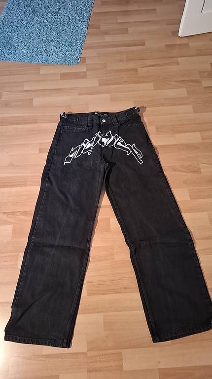Jeans: Jean noir Vicinity – Usato da Fleurier venduto da die_gg95 2