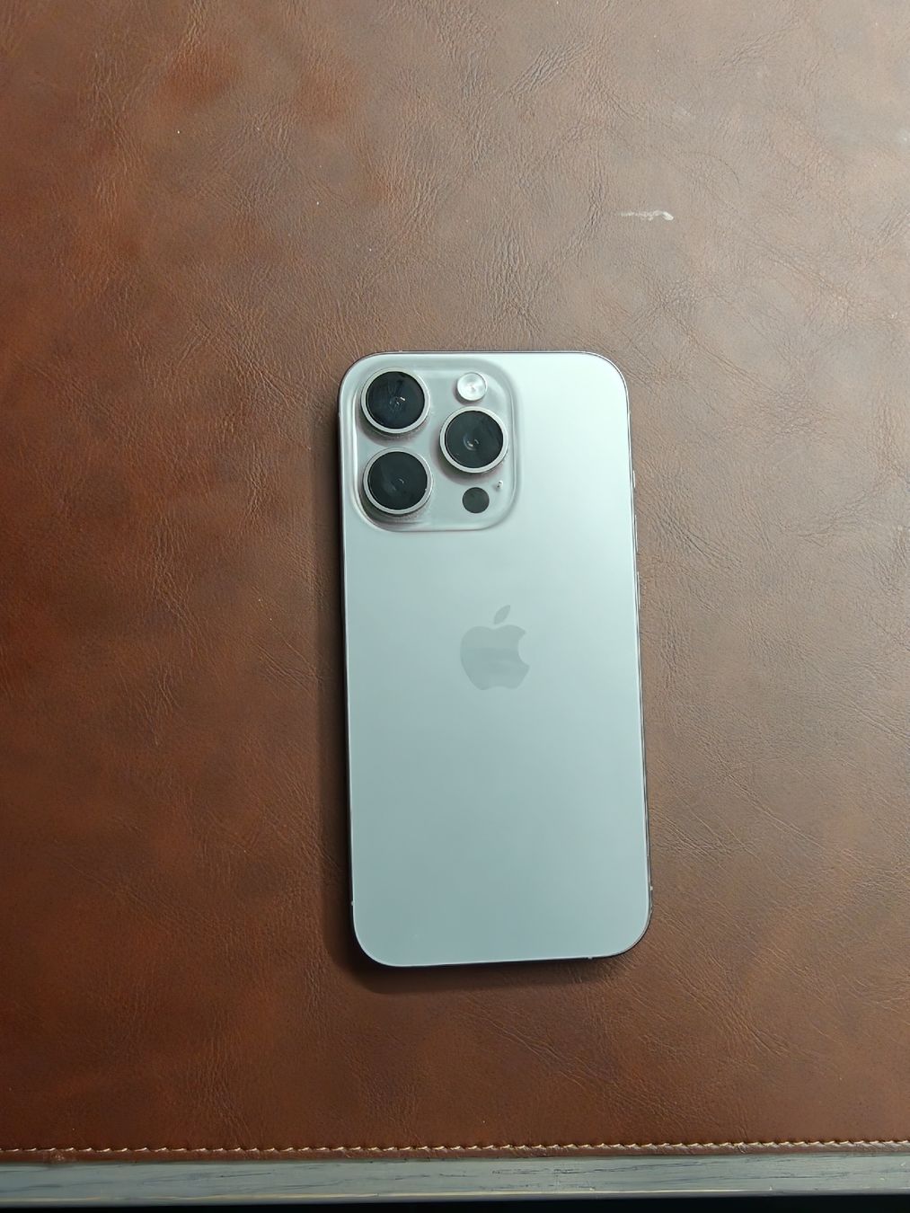 Apple Handys / Smartphones: IPhone 15 Pro 512 Gb – Defekt aus Aeugstertal von noahglogger1 6