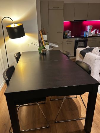 Schicker Esstisch ausziehbar modern