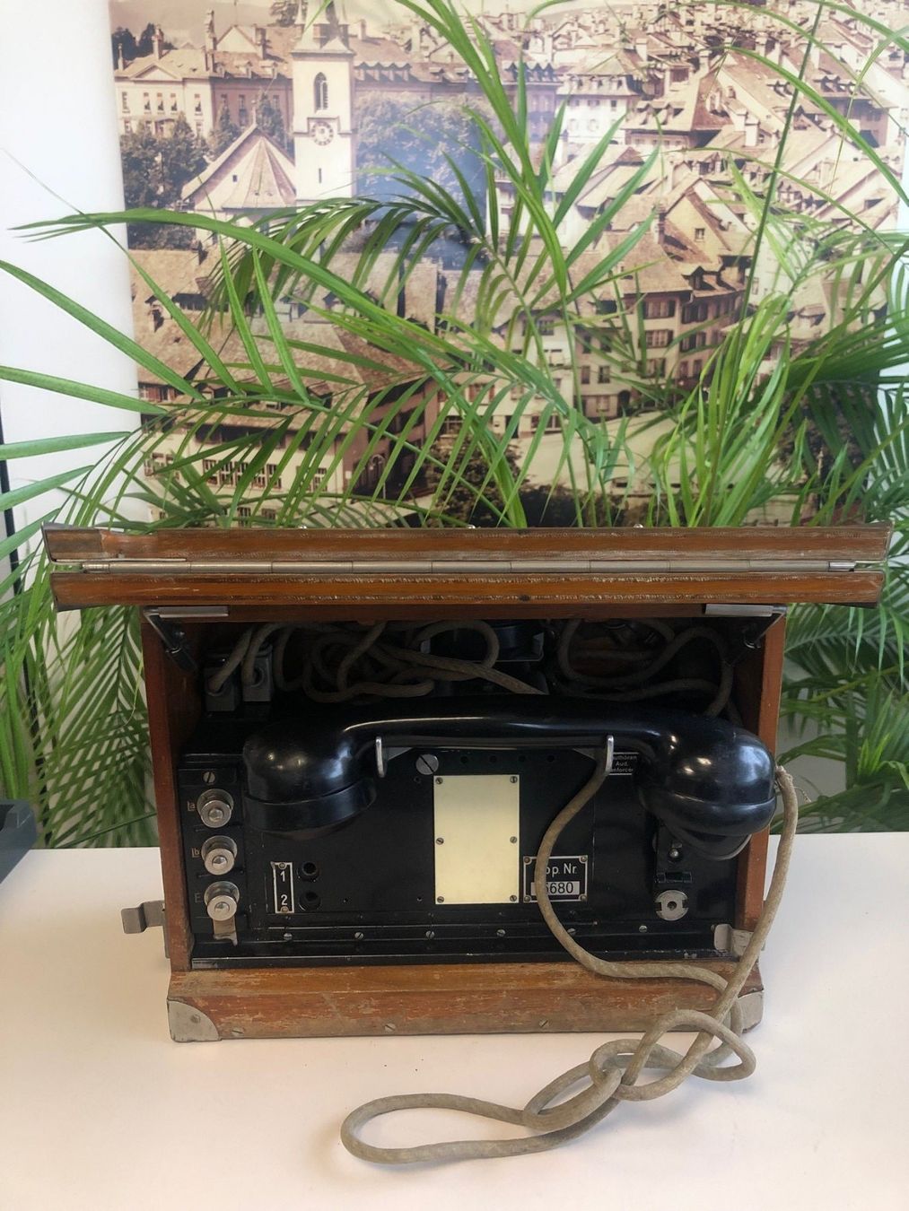 Telefone: Feldtelefon Schweizer Armee ! Modell 1947 ! – Gebraucht aus Brügg BE von better14 1