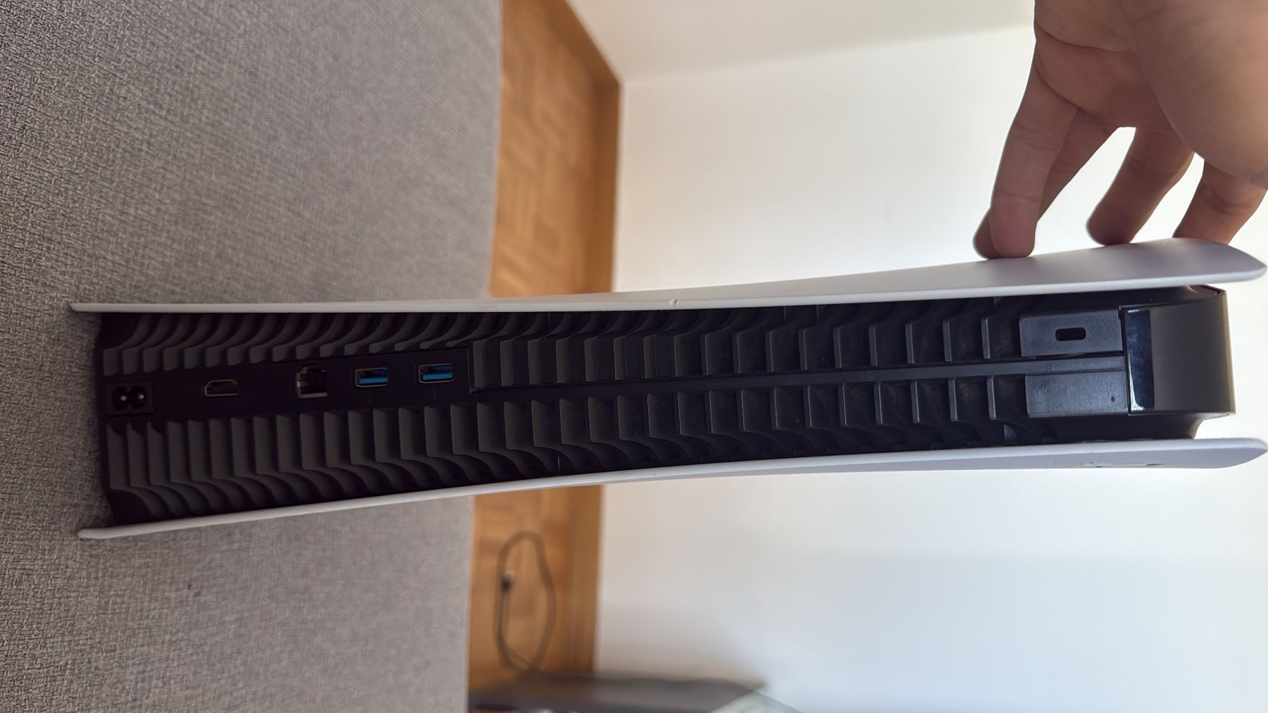 Sony Konsolen: Ps5 – Gebraucht aus Spreitenbach von oma_km75 1