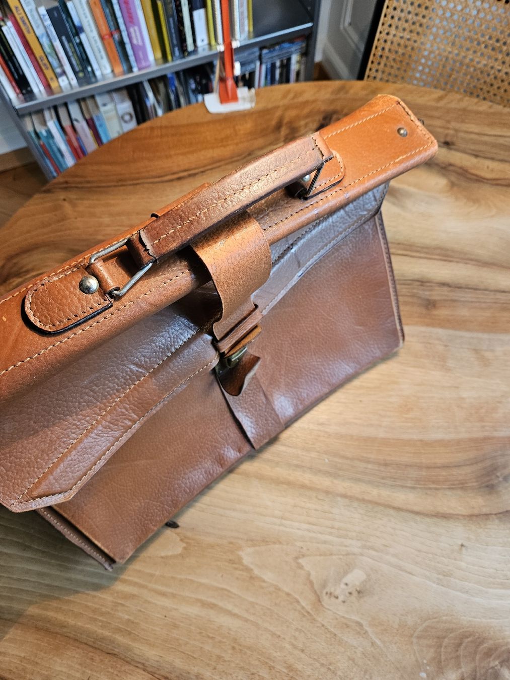Valises & Sacs: vintage Ledermappe Aktentasche – D'occasion à Winterthur par Dsc3 8