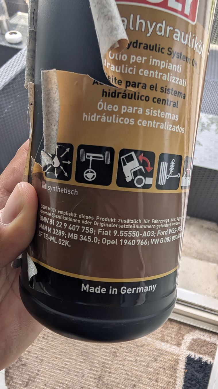 Tutte le macchine: Hydraulik Öl Auto – Usato da Effretikon venduto da keyride090 1