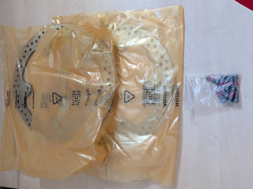 Tutti i ricambio per moto: 2x Bremsscheiben R1200R 2007 – Usato da Leissigen venduto da sam_b6yd