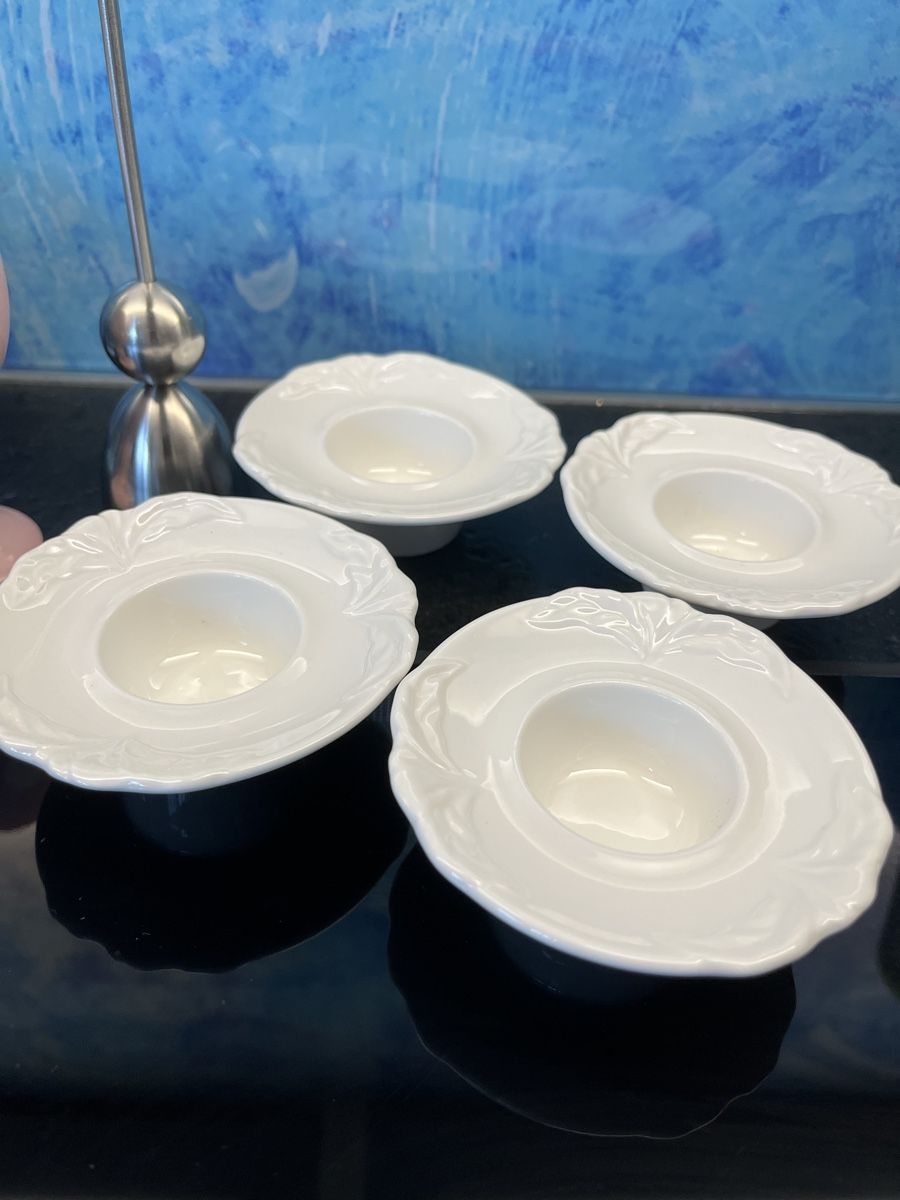 Villeroy & Boch Altre Stoviglie: Eierbecher Villeroy Globus Clack Eierschalensollbruchstellen – Usato da Frauenfeld venduto da Babytimmy 1