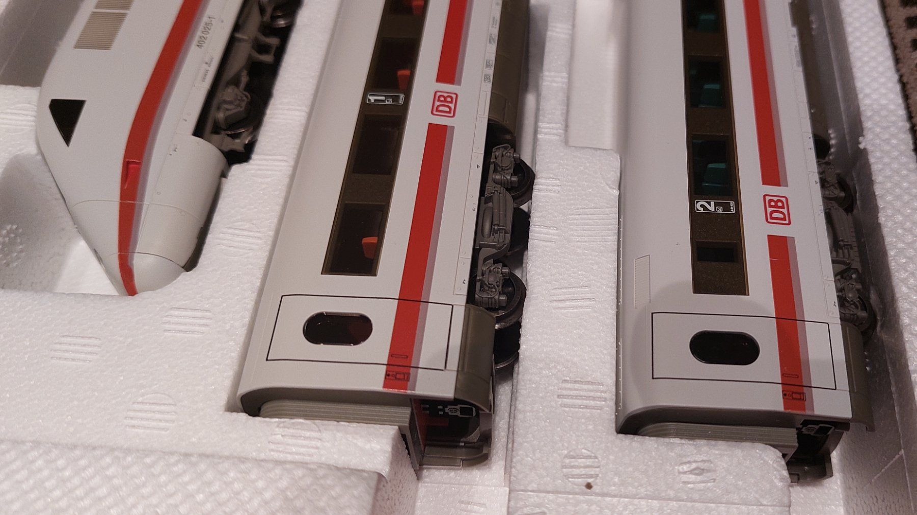Fleischmann Modellini di ferrovie: Fleischmann 6381 K - ICE 2 Startset - InterCityExpress DB – Nuovo (secondo la descrizione) da Rotkreuz venduto da MOBAHN-1zu87 8