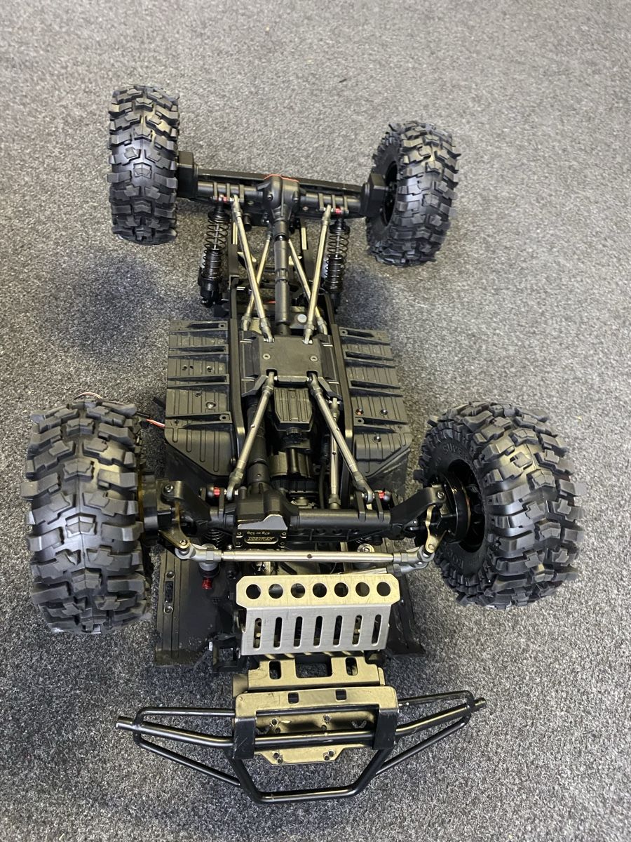 Axial Modellismo RC: Axial Scx 10.3 John Wick Defender – Nuovo (secondo la descrizione) da Holziken venduto da oversteering 5