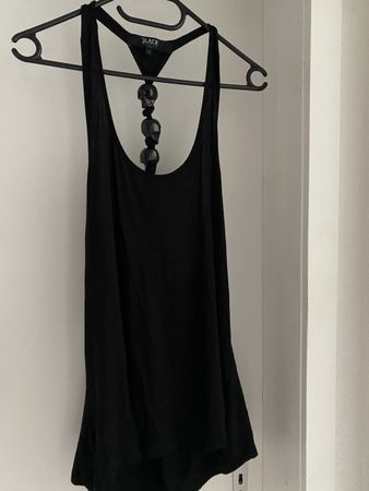 Schwarzes Trägertop mit Totenkopf-Applikation Grösse L 💀