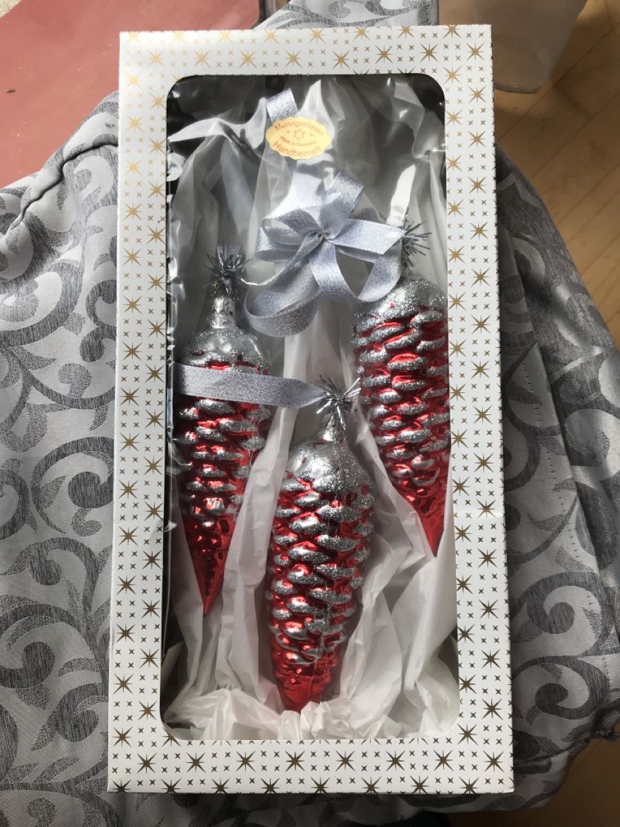 Tutte le decorazioni: Gehänge rote Zapfen Christbaumschmuck – Nuovo e nell'imballaggio originale da Alpnach Dorf venduto da marvo