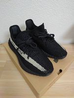 Yeezy boost 350 V2 schwarz 'oreo' (Gr. 42 2/3)