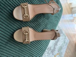 Sandalen Gucci