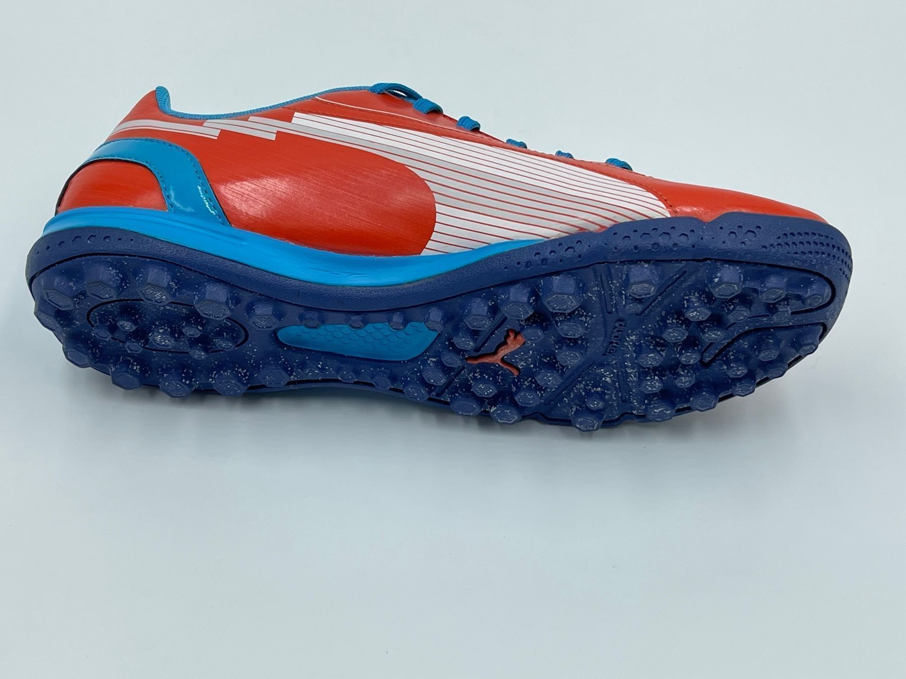 Scarpe per ragazzi: Puma EvoSpeed 5 TT JR Gr. 38 – Nuovo e nell'imballaggio originale da Spreitenbach venduto da Opfikoner1 9